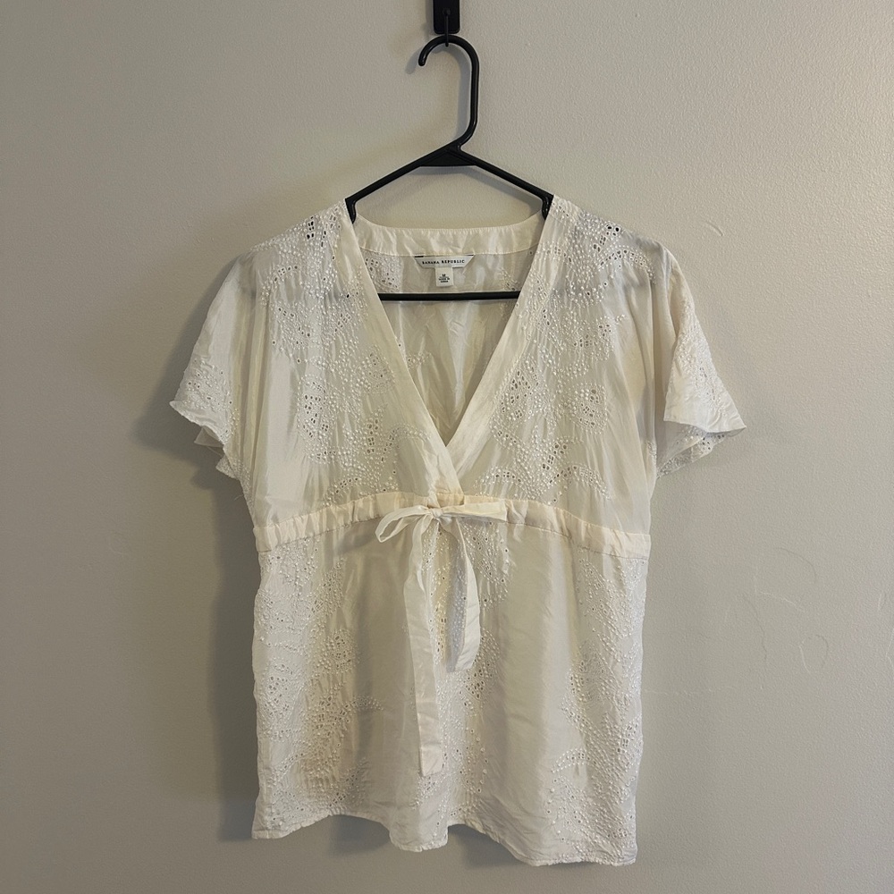 Banana Republic Vintage Cream Silk Blouse